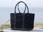 32DLX_L_Black_Black_FLT_OP_P3290210